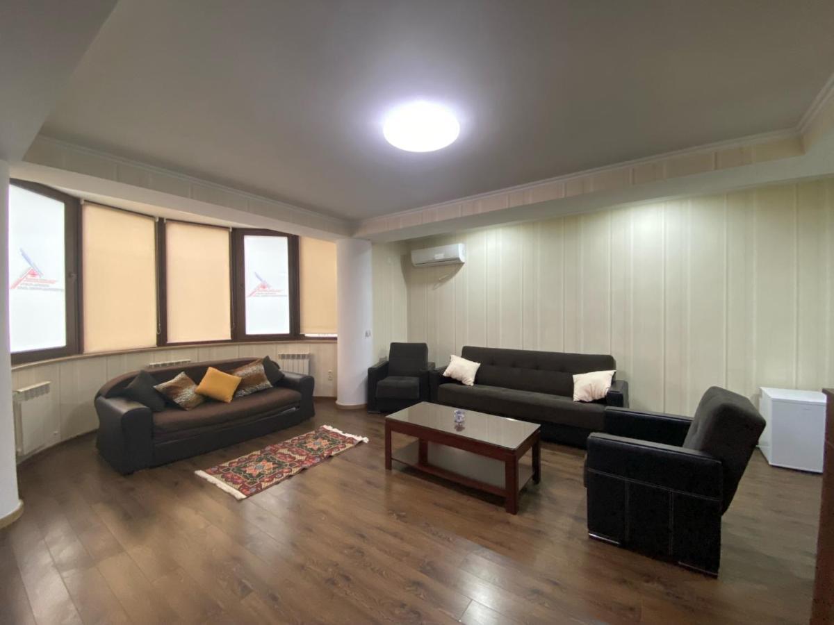 City Center Apart Hotel Tbilissi Extérieur photo