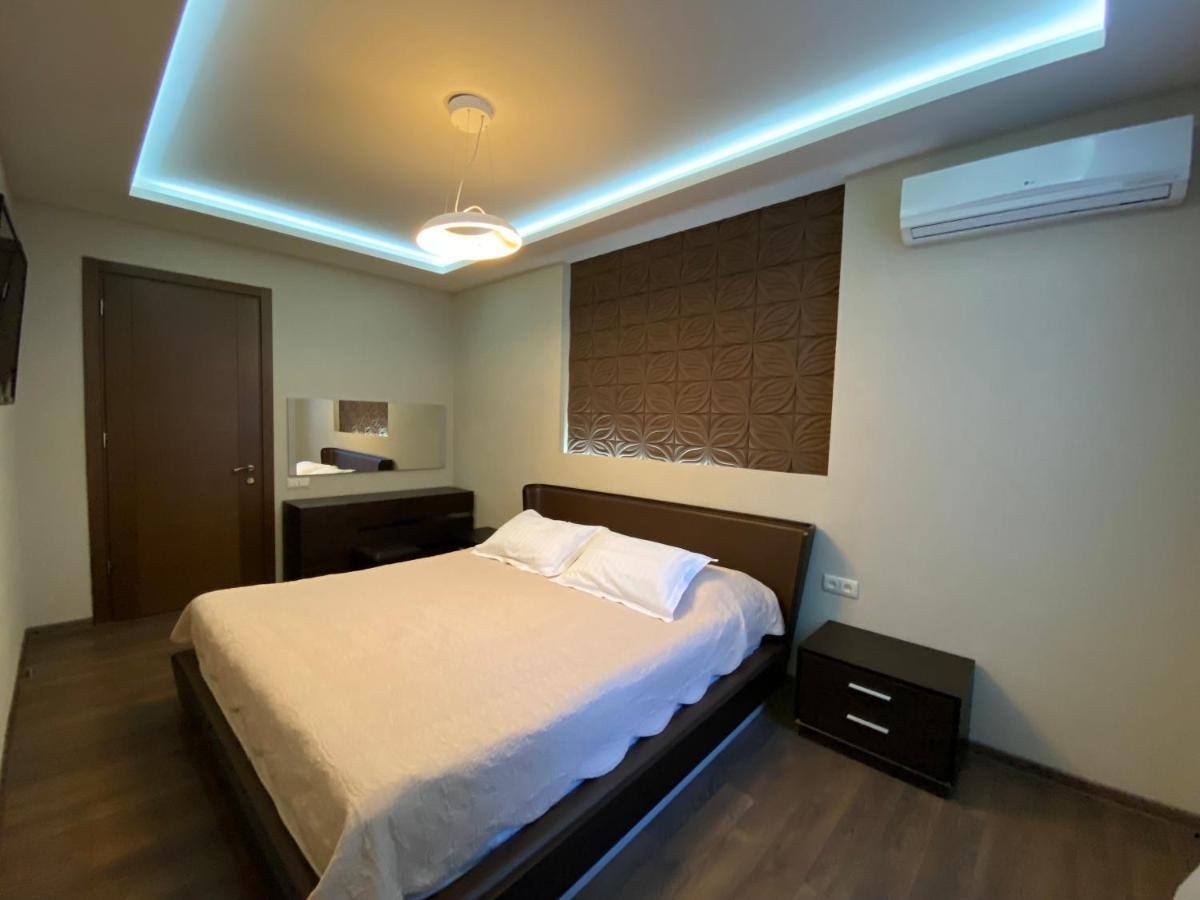 City Center Apart Hotel Tbilissi Extérieur photo